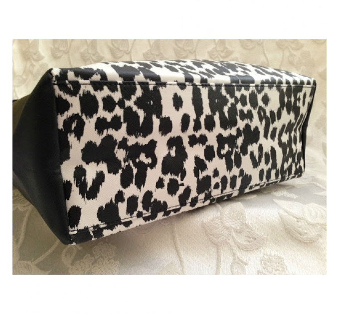 Сумка Victoria's Secret 2014 Black & White faux leather Leopard Print Tote Bag